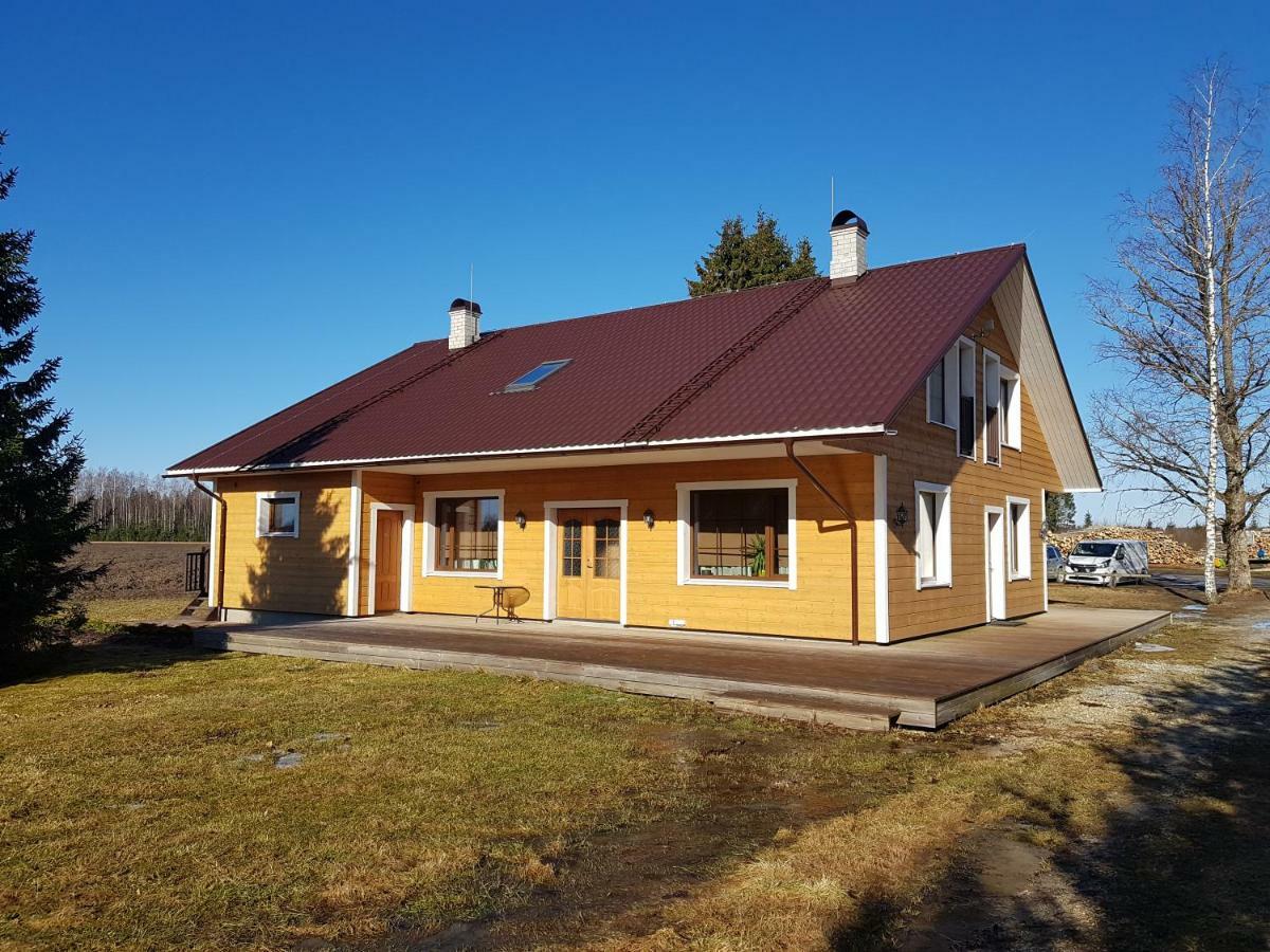 فندق Soomaa Water Camp Jõesuu المظهر الخارجي الصورة