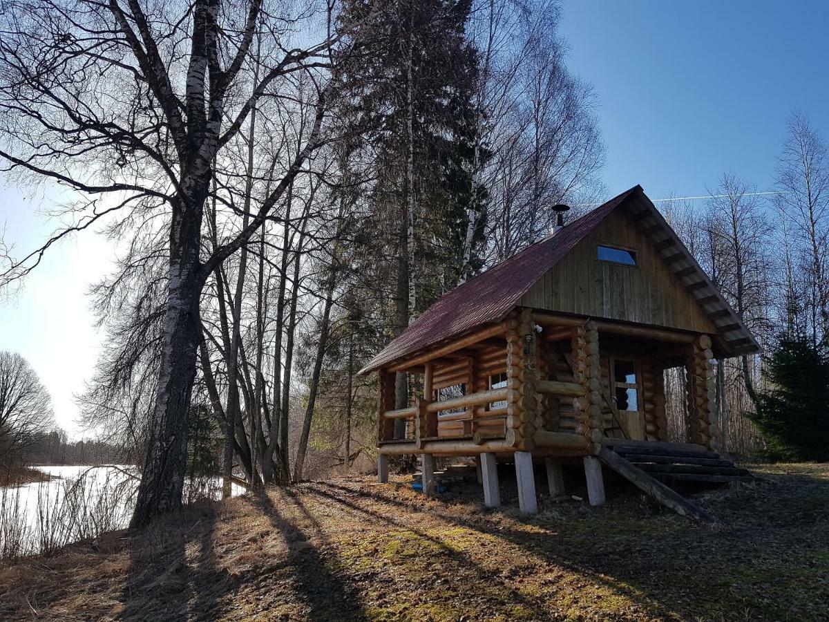 فندق Soomaa Water Camp Jõesuu المظهر الخارجي الصورة