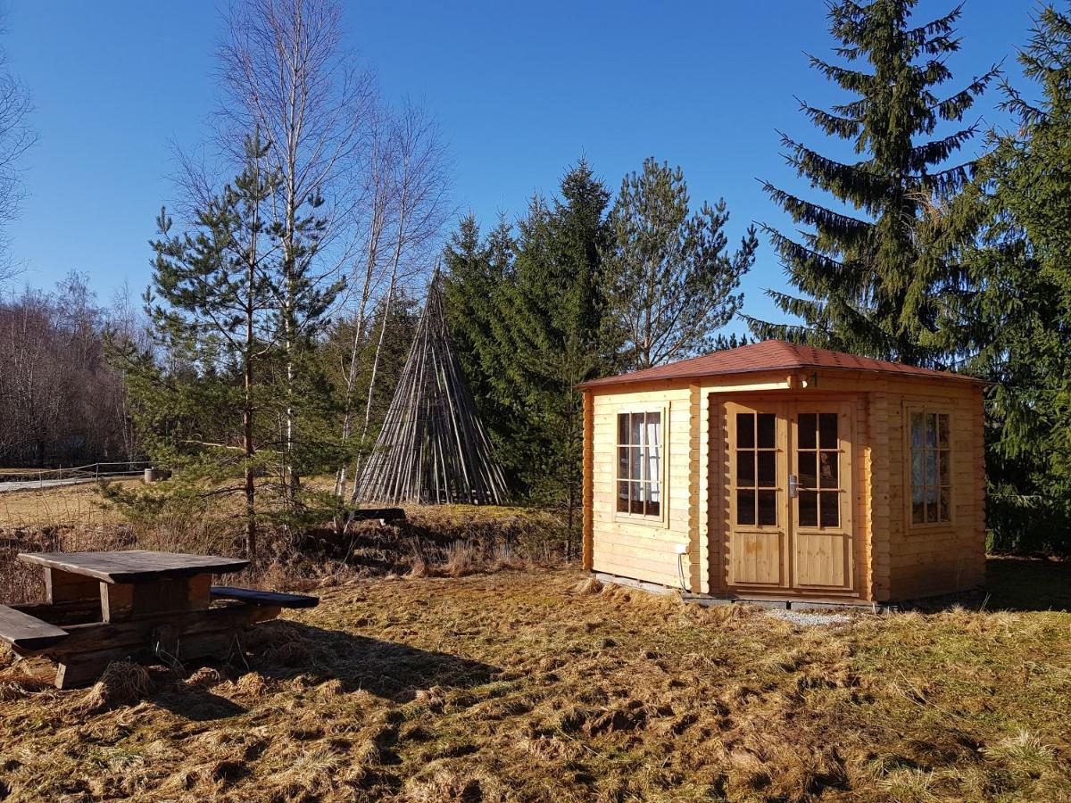 فندق Soomaa Water Camp Jõesuu المظهر الخارجي الصورة